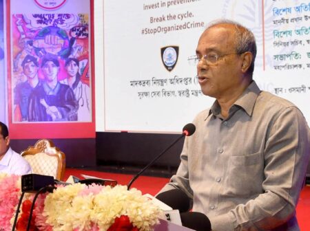 উন্নত রাষ্ট্রে পরিণত হতে হলে তরুণ সমাজকে মাদকমুক্ত রাখতে হবে – স্বরাষ্ট্র উপদেষ্টা