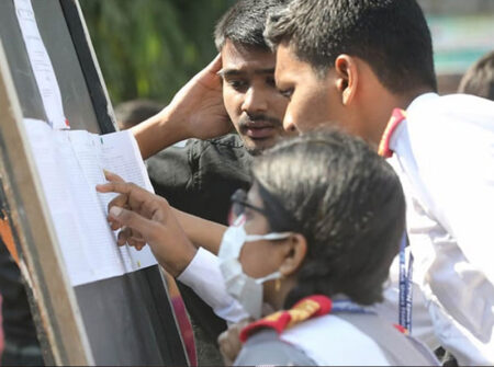 দুপুরে এসএসসির ফল প্রকাশ, ফল জানবেন যেভাবে
