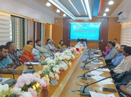 স্কুল-কলেজে শিক্ষার্থীদের মোবাইল ফোন ব্যবহারের নিষেধাজ্ঞা