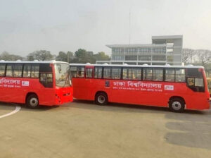 ঢাবি শিক্ষার্থীদের বাড়ি ফিরতে বাস সার্ভিস দেবে ডাকসু