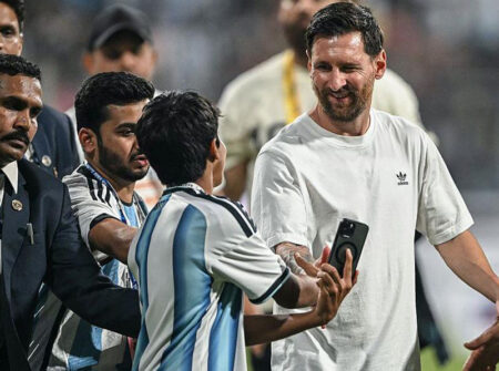 ভারত সফরে মেসির পারিশ্রমিক নিয়ে তদন্ত, কত রুপি পেয়েছেন মেসি?