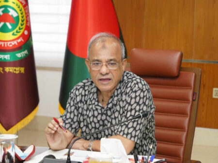 বড়দিন ও থার্টি ফার্স্ট নাইটে কোনো ধরনের আতশবাজি ফোটানো যাবে নাঃ স্বরাষ্ট্র উপদেষ্টা