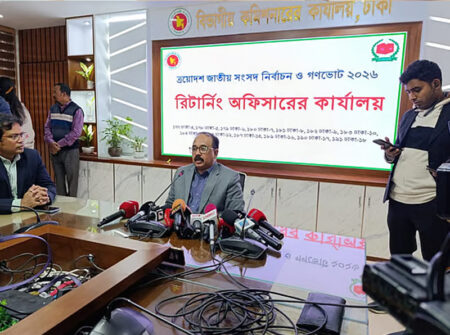 বিকেল ৫টার মধ্যে প্রবেশকারীদের মনোনয়নপত্র গ্রহণ করা হবে: ঢাকা বিভাগীয় কমিশনার
