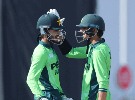 ভারতকে উড়িয়ে এশিয়া কাপের শিরোপা জিতল পাকিস্তান