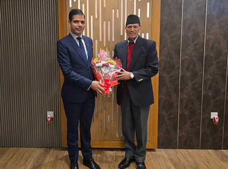 খালেদা জিয়াকে বিদায় দিতে ঢাকায় নেপালের পররাষ্ট্রমন্ত্রী