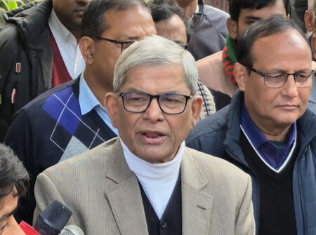 অবৈধ অস্ত্র উদ্ধারে সরকার ব্যর্থ, মন্তব্য করেছেন মির্জা ফখরুল