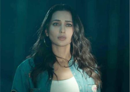 শুটিং করতে গিয়ে ভূতের কবলে মিমি চক্রবর্তী