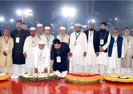ভাষা শহীদদের শ্রদ্ধা জানালেন জামায়াত আমিরসহ বিরোধীদলীয় নেতারা