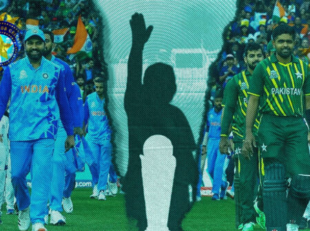 ভারতের কাছে হারের পর পাকিস্তান ড্রেসিংরুমে থমথমে পরিবেশ