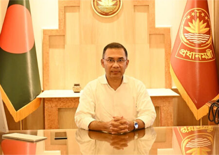 দায়িত্ব গ্রহণের পর প্রধানমন্ত্রীর কার্যালয়ে প্রথম কর্মদিবস তারেক রহমানের