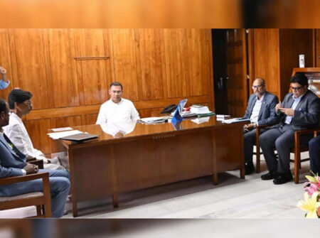 প্রধানমন্ত্রী তারেক রহমানের সভাপতিত্বে কৃষক কার্ড বিষয়ক এক বৈঠক অনুষ্ঠিত হয়েছে।