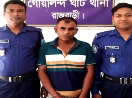 রাজবাড়ী গোয়ালন্দে আন্তজেলা ডাকাত দলের সদস্য গ্রেপ্তার