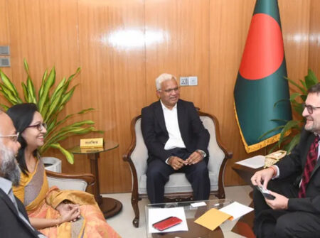 আগামী চার বছরের মধ্যে ইউনিভার্সাল ফ্যামিলি কার্ড ইস্যু করা হবে -সমাজকল্যাণ এবং মহিলা ও শিশু বিষয়ক মন্ত্রী