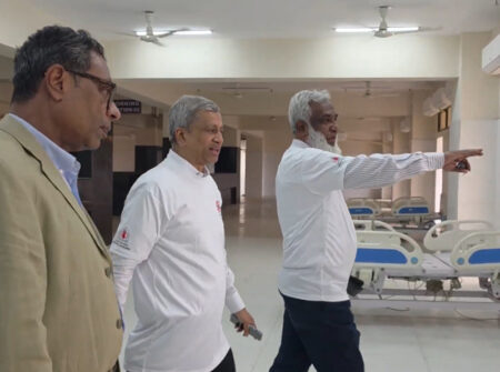 বক্ষব্যাধি হাসপাতালে ৪০টি আইসিইউ বেড দ্রুত সম্পন্নের নির্দেশ স্বাস্থ্য প্রতিমন্ত্রীর