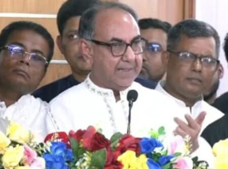 দেশে অরাজকতা নয়, সরকারকে কাজ করতে দিন: মির্জা আব্বাস