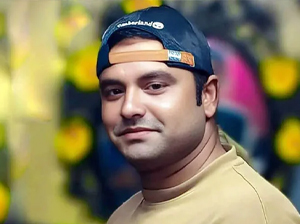 সৌদিতে ক্ষেপণাস্ত্র হামলায় বাংলাদেশি নিহত, শোক জানালেন প্রবাসী কল্যাণ মন্ত্রী