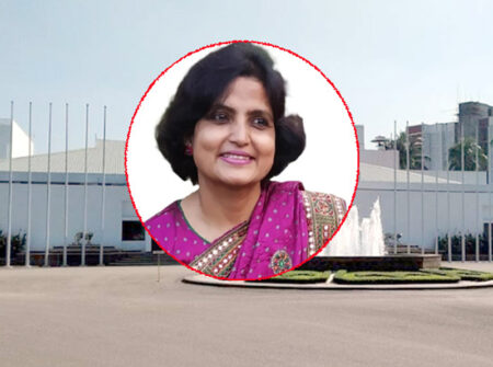 অর্থ বিভাগের যুগ্ম সচিব নুরজাহান খানমের নতুন দায়িত্ব প্রধানমন্ত্রীর কার্যালয়ে