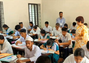 সারা দেশে শুরু এসএসসি পরীক্ষা, অংশ নিচ্ছে ১৮ লাখ শিক্ষার্থী