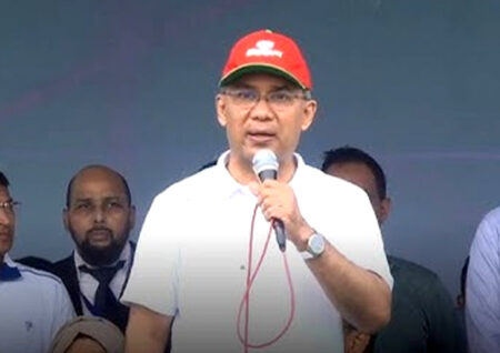 আমি কথা বললে শ্বশুরবাড়ির লোকদের শুনতে হবে : প্রধানমন্ত্রী