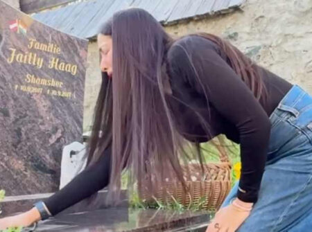 ছেলের কবরের পাশে কান্নায় ভেঙে পড়লেন সেলিনা জেটলি