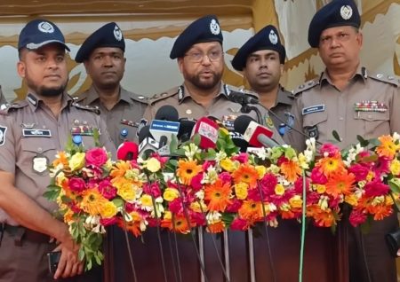 রাজধানীর ১৯ ইন্টারসেকশনে চালু এআই ট্রাফিক ক্যামেরা: ডিএমপি কমিশনার
