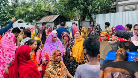 সোনারগাঁওয়ে যুবককে পিটিয়ে ও ছুরিকাঘাতে হত্যা, আহত ৩