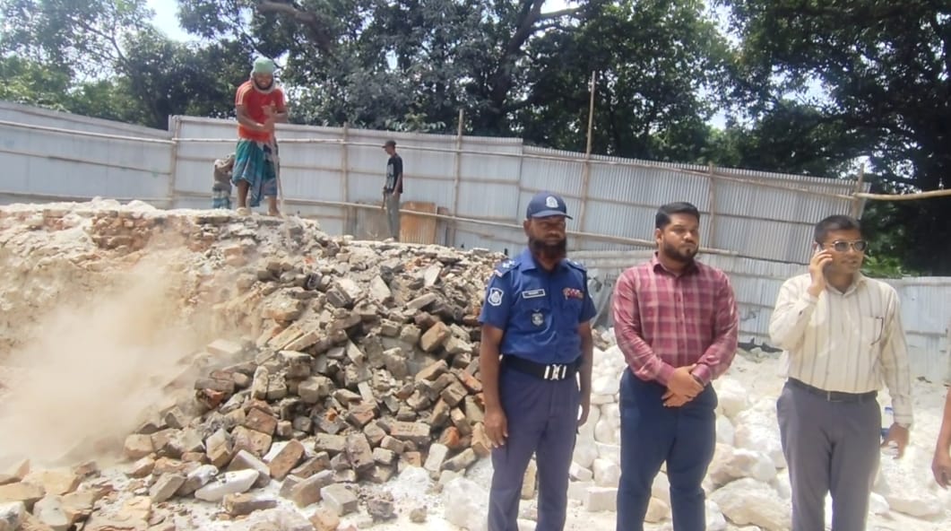 সোনারগাঁওয়ে অবৈধ গ্যাস সংযোগে গড়ে ওঠা ৩ চুনা কারখানা উচ্ছেদ, সংযোগ বিচ্ছিন্ন