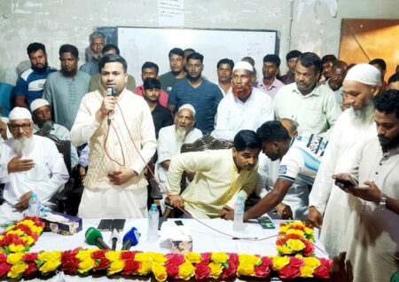 চৌদ্দগ্রাম সম্ভাব্য চেয়ারম্যান পদপ্রার্থী মেহেদী হাসান আশিক এর সঙ্গে জয়মঙ্গলপুর গ্রামবাসীর মতবিনিময় সভা