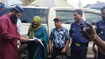 সোনারগাঁওয়ে তিন প্রতিষ্ঠানে ৬ লাখ টাকা জরিমানা