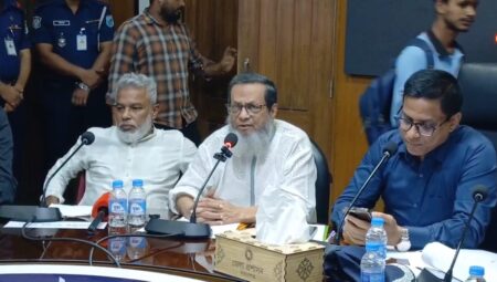 বন্দরের পানি বিদ্যুৎ রাস্তা নিয়ে এমপি এডভোকেট আবুল কালামের ক্ষোভ