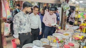 নারায়ণগঞ্জে তিন প্রতিষ্ঠানকে ২০ হাজার টাকা জরিমানা