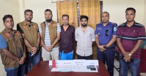 ফতুল্লায় ডাকাত চক্রের ২ সদস্য গ্রেপ্তার