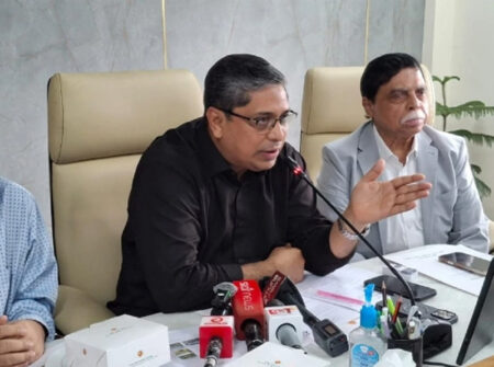 সৌরবিদ্যুতে চার্জ না করলে নিবন্ধন পাবে না ব্যাটারিচালিত রিকশা