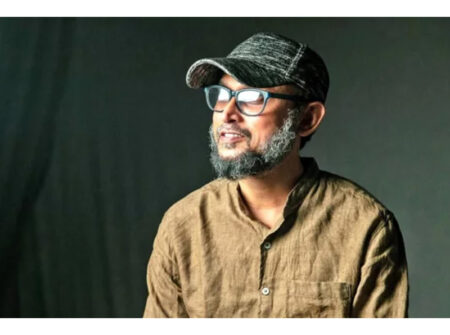 ‘মুনসুন থিয়েটারে’ একসময় প্রেস কনফারেন্স নামে অদ্ভুত জিনিসগুলো হতো: ফারুকী