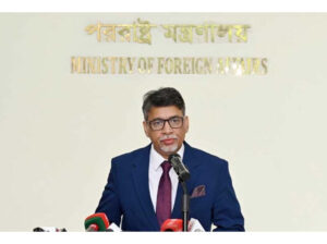 অনুকূল পরিবেশ না হলে ভারত যাবেন না প্রধানমন্ত্রী
