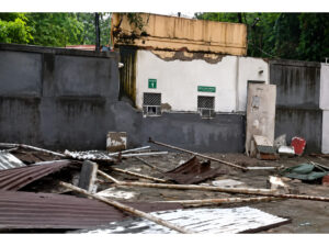 পাকিস্তান হাইকমিশনের বাইরের স্থাপনা গুঁড়িয়ে দিল ভারত, বাড়ছে কূটনৈতিক উত্তেজনা