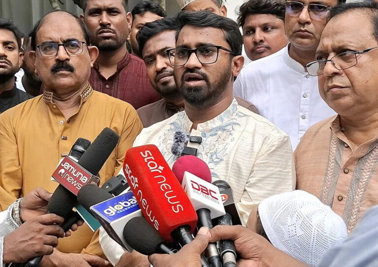 জামায়াতের অস্থিরতার সুযোগ নিচ্ছে আওয়ামী লীগ: রাশেদ খান