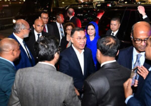 নিউইয়র্কে প্রধানমন্ত্রী তারেক রহমান, স্বাগত জানাতে প্রবাসীদের ভিড়