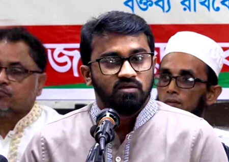 পাটওয়ারীকে ধরলেই জানা যাবে বাসে ককটেল মেরেছে কারা: রাশেদ খান