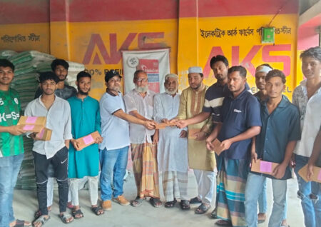 চৌদ্দগ্রামে মাদক প্রতিরোধে ৭৭০ সচেতনতামূলক চিঠি বিতরণ