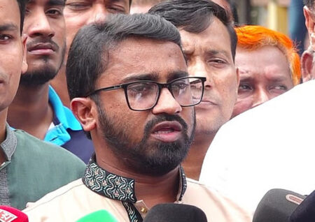 ‘জামায়াত লীগ হয়ে রাজনীতিতে ফিরেছে জামায়াত’: রাশেদ খান