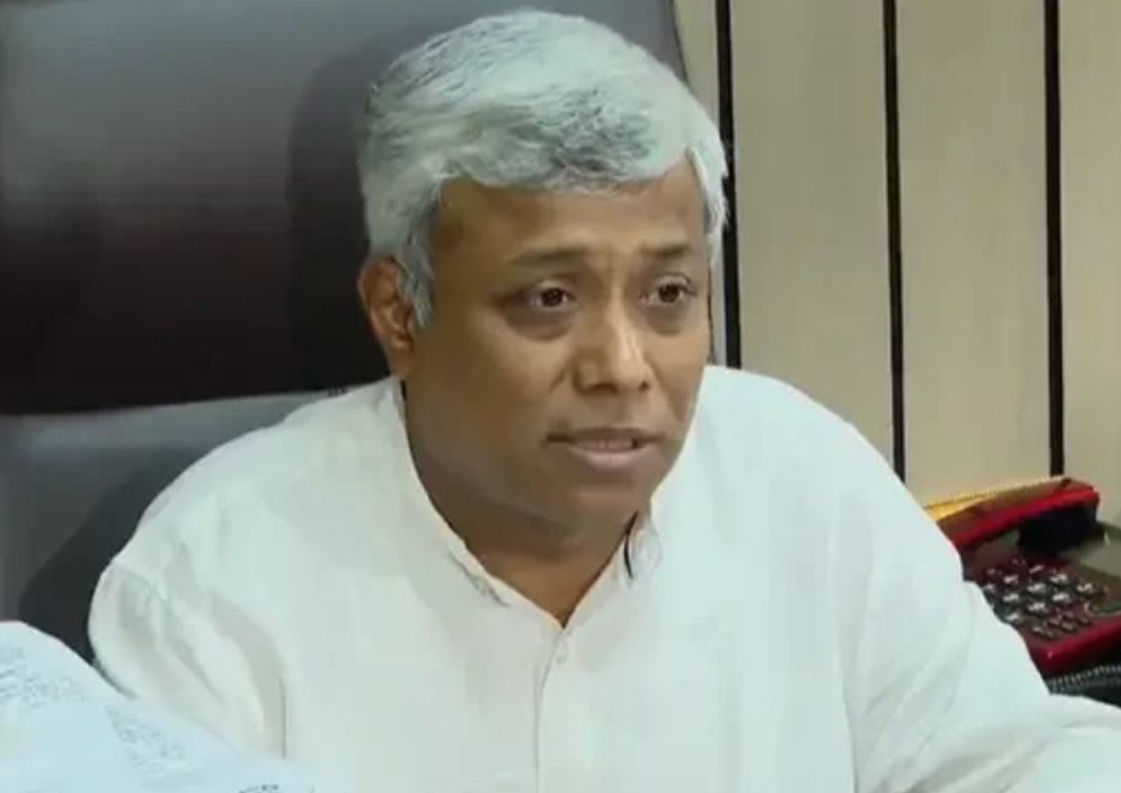 প্রতিবেশী দেশে পাচারের ঝুঁকি, জ্বালানির দাম সমন্বয়ের ব্যাখ্যা দিল সরকার