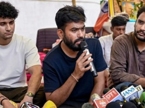 ভোটার তালিকা সংশোধনের প্রতিবাদ: মুক্তি পেলেন সিজেপির তিন নেতা