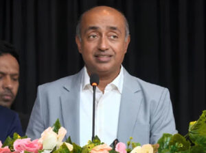 ৩৫ বছর বয়সের পর আইনজীবী হওয়ার সুযোগ বন্ধের উদ্যোগ: আইনমন্ত্রী