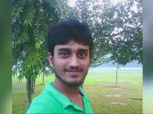 নেশার টাকার জন্য বাবা-মাকে নির্যাতন, ছেলের মরদেহ মিলল গোয়ালঘরের পেছনে