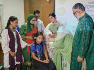 নারায়ণগঞ্জ বিদ্যানিকেতন স্কুলে ছাত্রীদের নিয়ে জরায়ু ও স্তন ক্যান্সার সচেতনতা সেমিনার