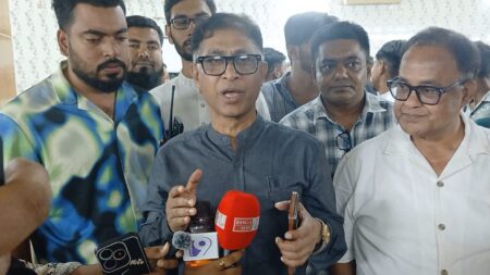 ঢাকা-নারায়ণগঞ্জ রুটে বাস ভাড়া ৫৮, শিক্ষার্থীদের হাফ পাস ৩৪ টাকা